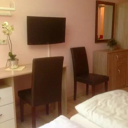 Amy Hotel