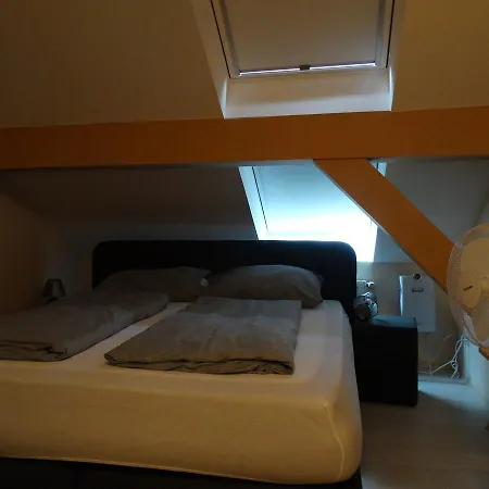 Amy Hotel 2*