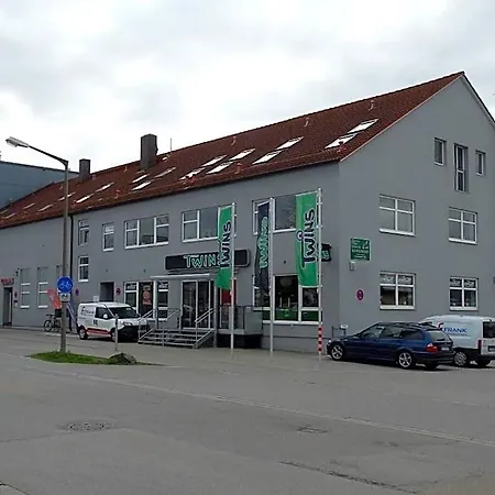 Otel Amy 2*